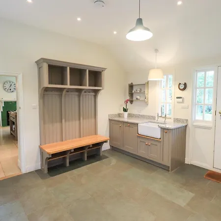 Semesterbostad Little Ellers *